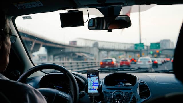 Driving An Uber For Extra Income In Canada